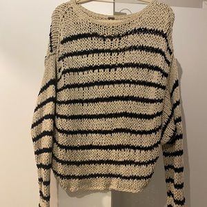 FREE PEOPLE SWEATER